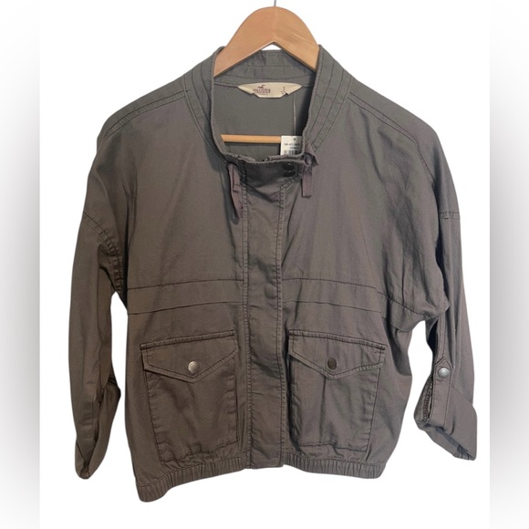 Hollister Jackets & Blazers - Hollister NWT Gray Utility Jacket Women's Size Small Full Zip Y2K Cropped